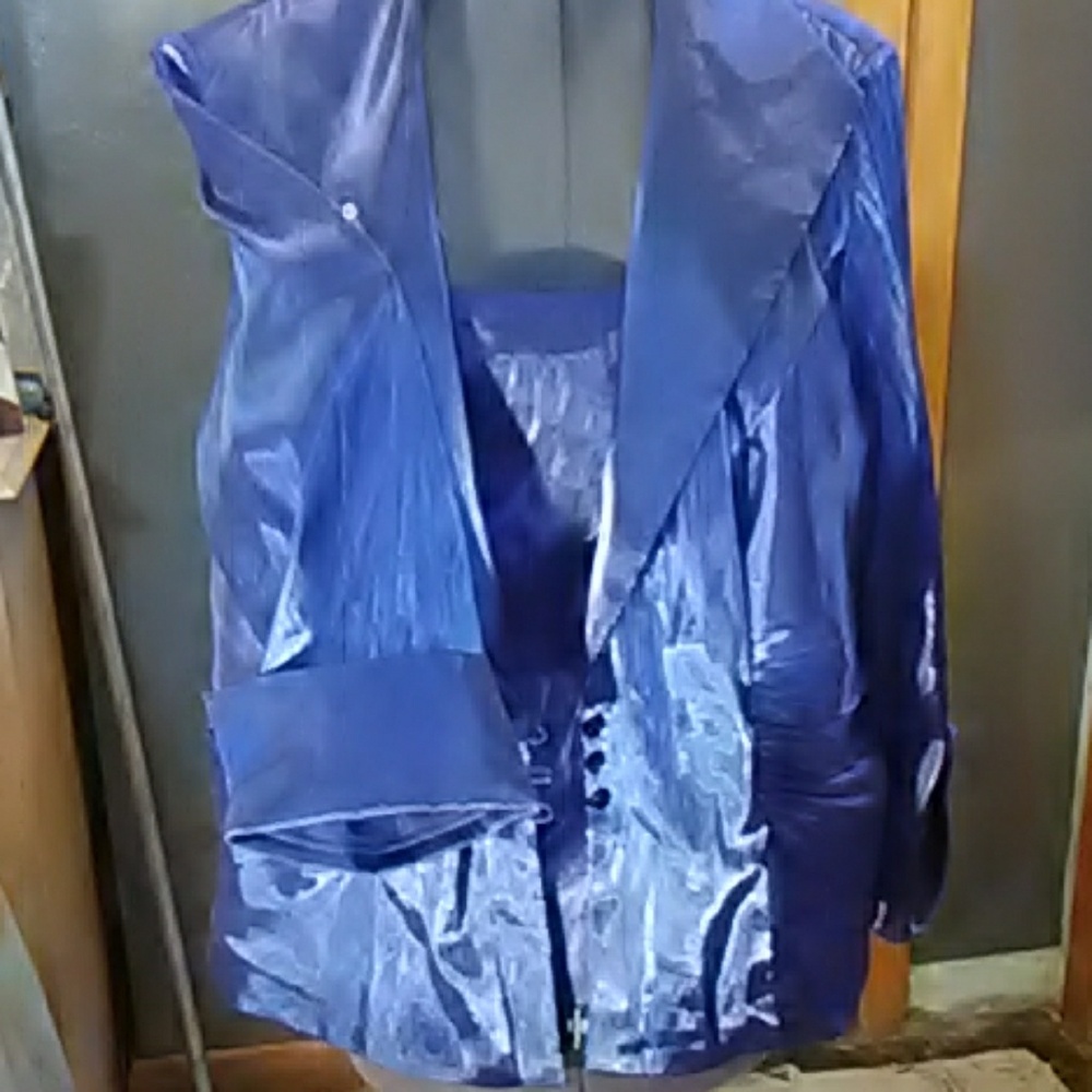 Fancy royal blue top w/cami - Picture 1 of 4